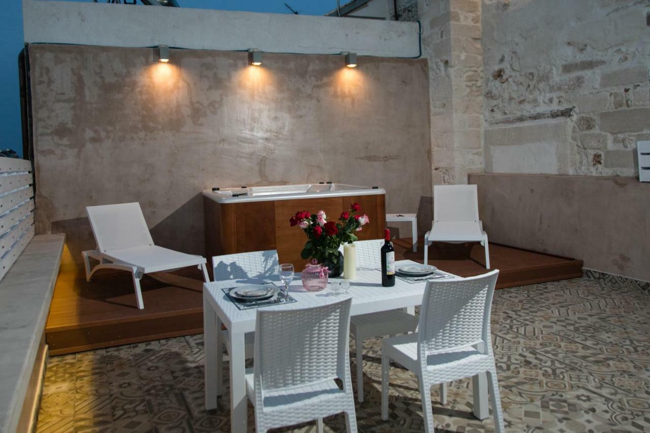 Jacuzzi Suite In The Heart Of Oldtown Ретимно Экстерьер фото